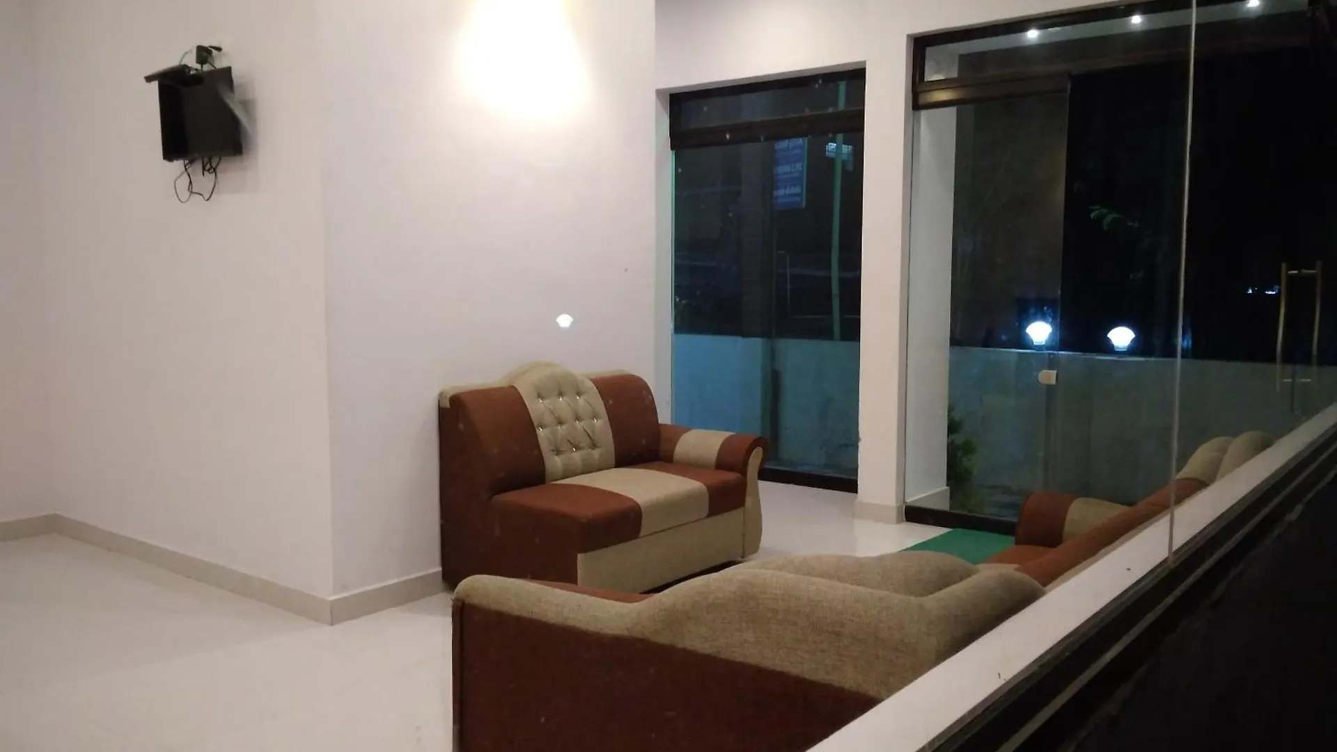 Highrange Plaza Bed & Breakfast Thekkady