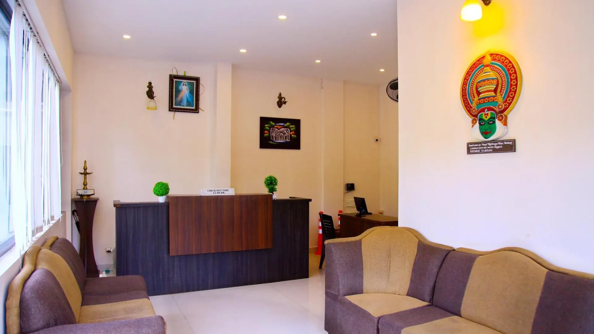 Highrange Plaza Bed & Breakfast Thekkady