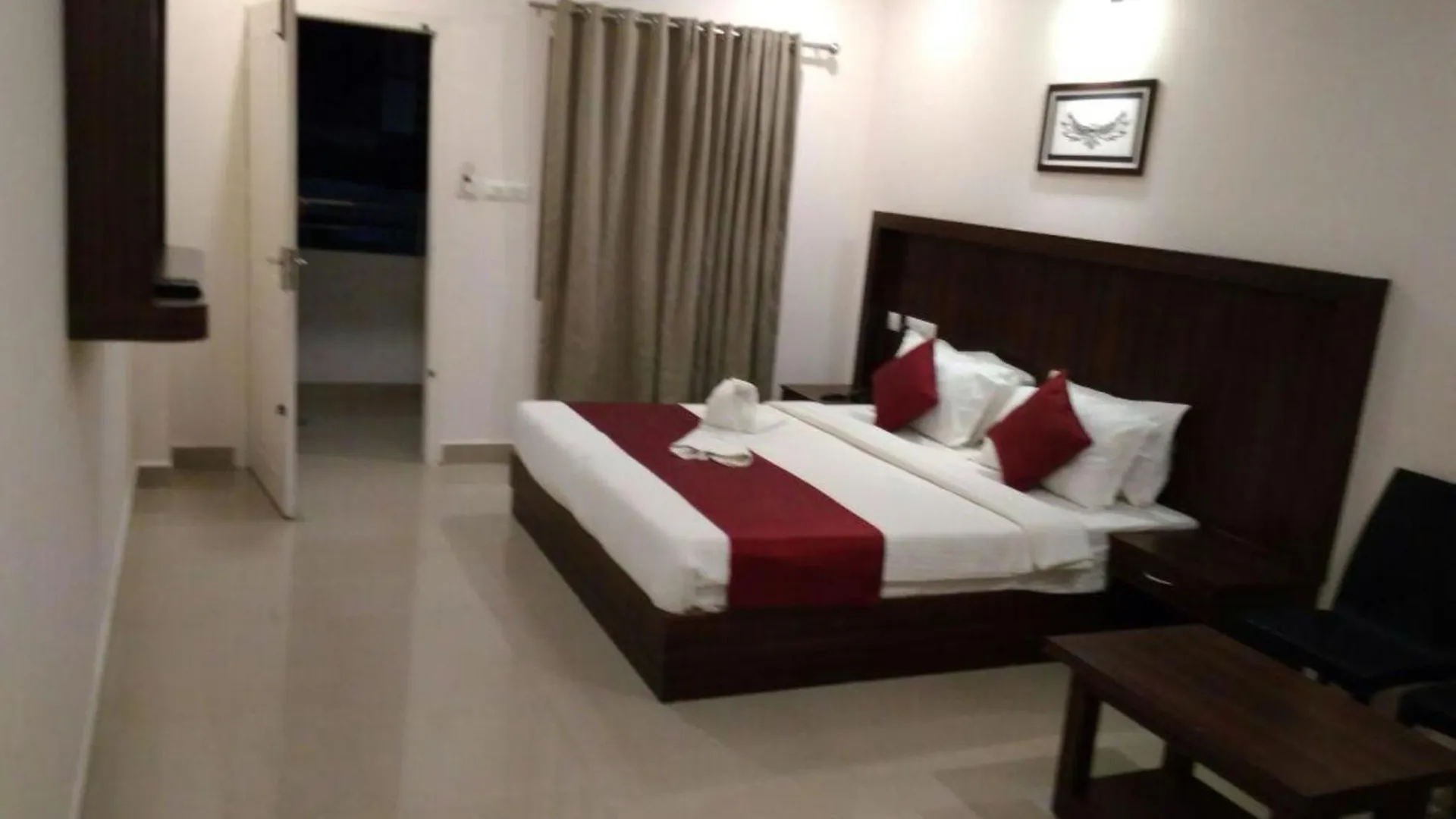 Highrange Plaza Bed & Breakfast Thekkady India