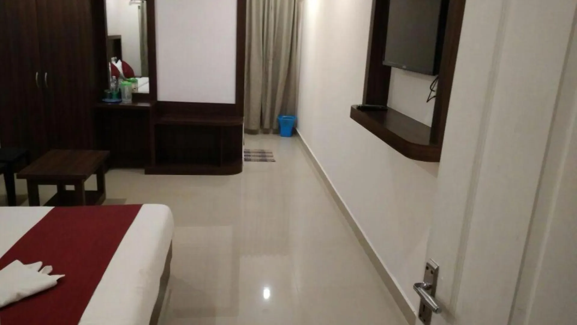 Highrange Plaza Bed & Breakfast Thekkady 2*,  India