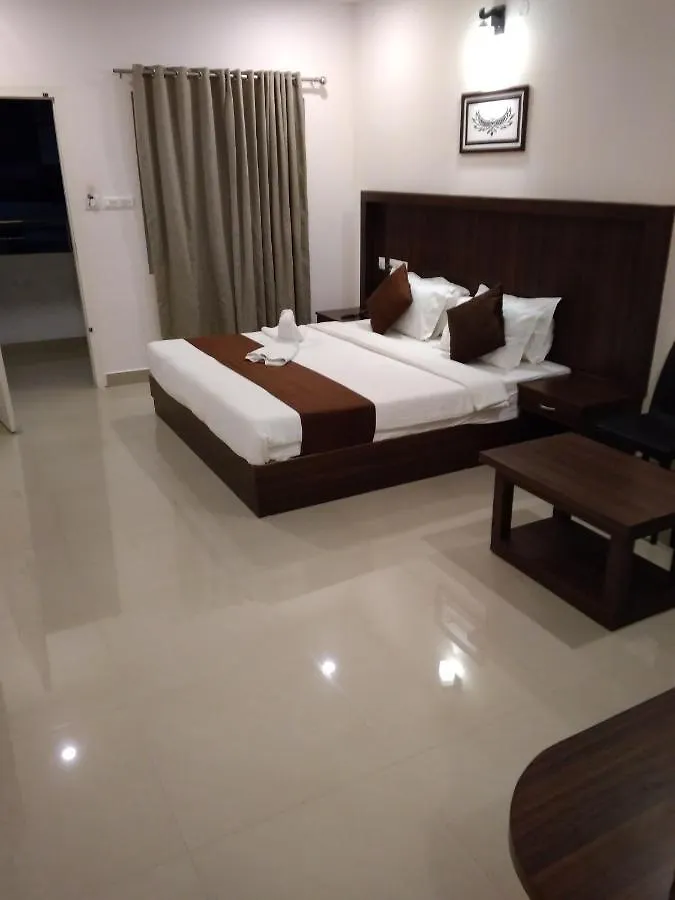 Highrange Plaza Bed & Breakfast Thekkady