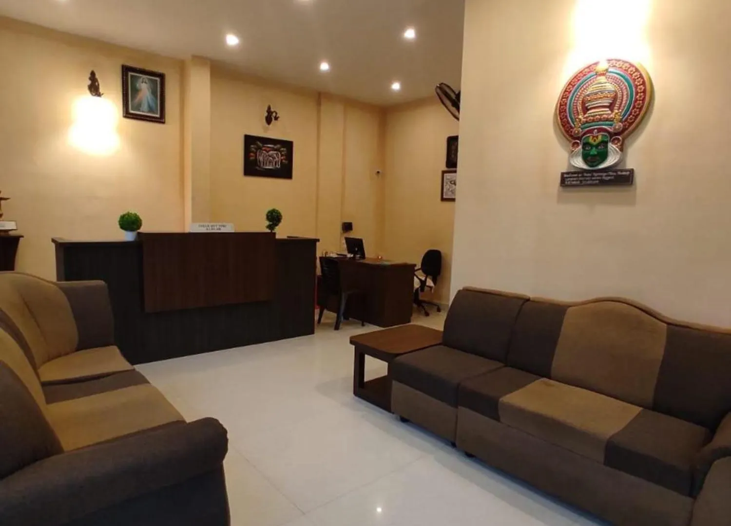 Highrange Plaza Bed and Breakfast Thekkady