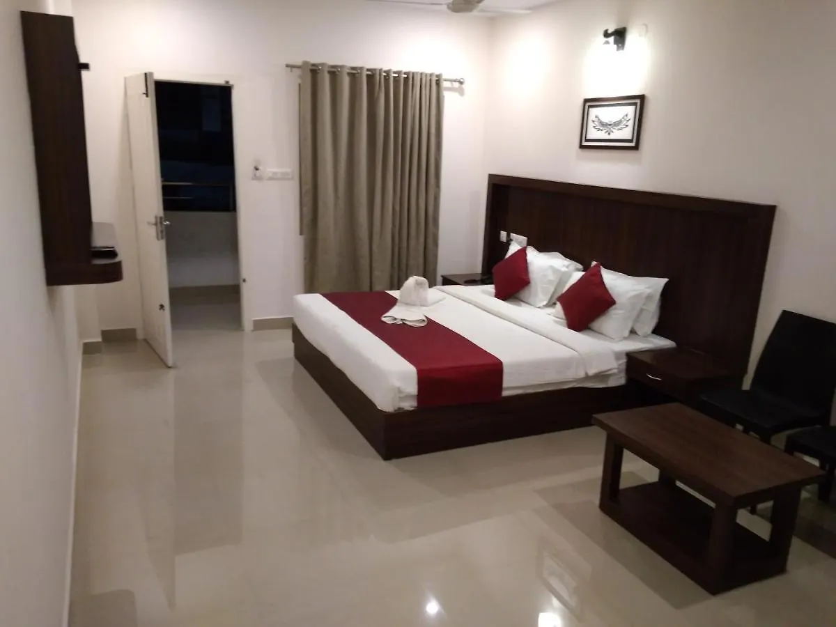 Highrange Plaza Bed and Breakfast Thekkady